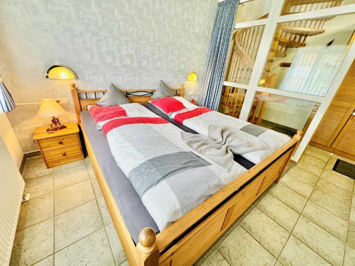 Apartamento Haus Vier Freunde, Vincent Rostock Exterior foto