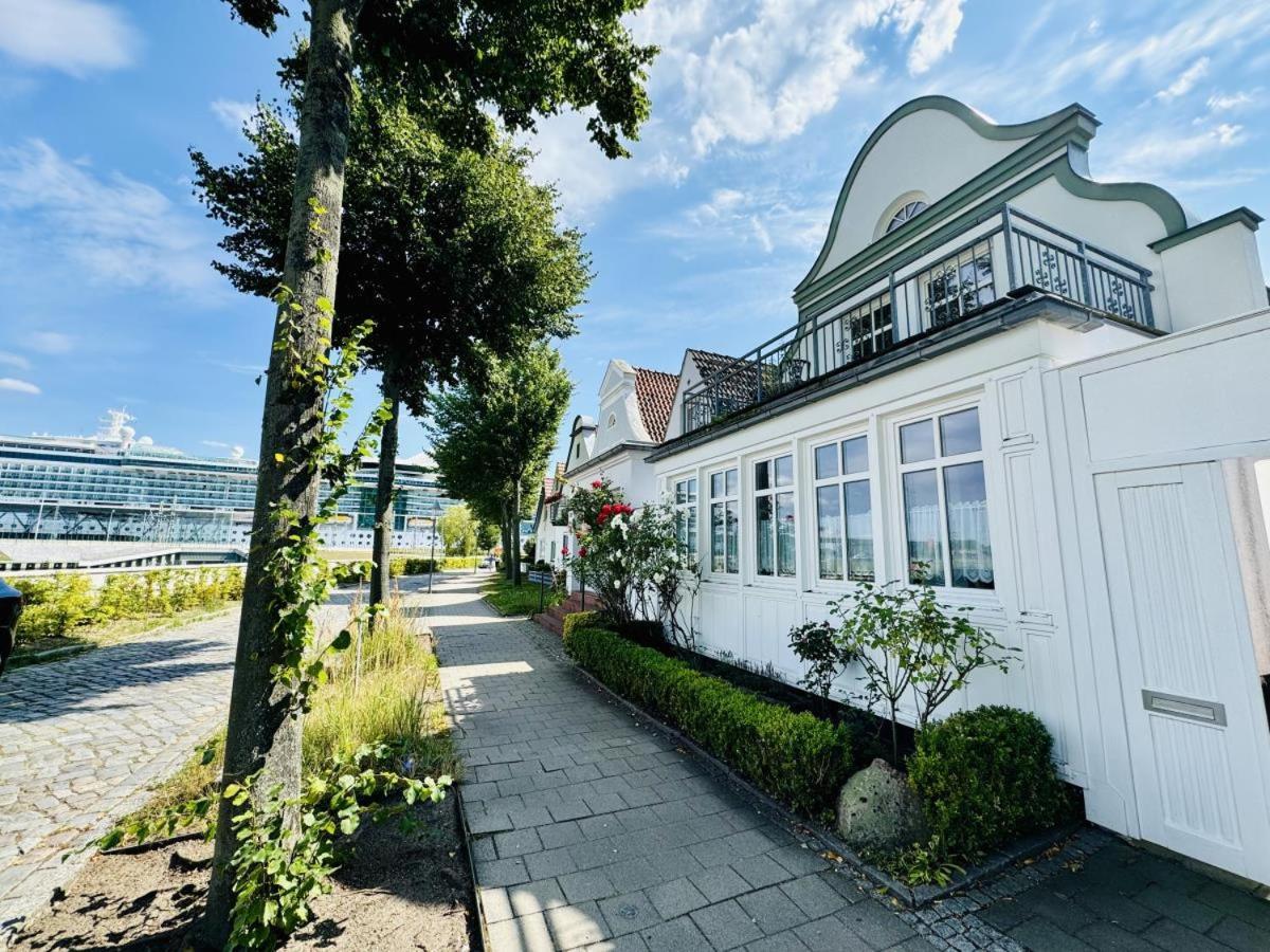 Apartamento Haus Vier Freunde, Vincent Rostock Exterior foto